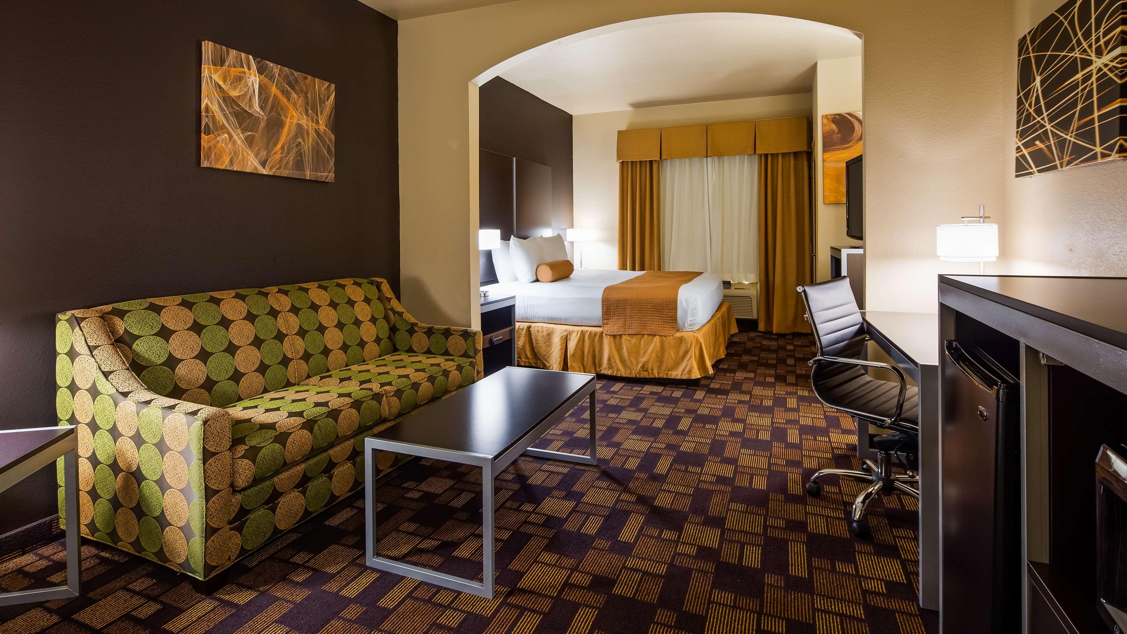 Best Western Windsor Pointe Hotel & Suites-At&T Center San Antonio Exterior photo